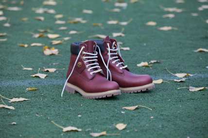 timberland footbal leather boots.JPG