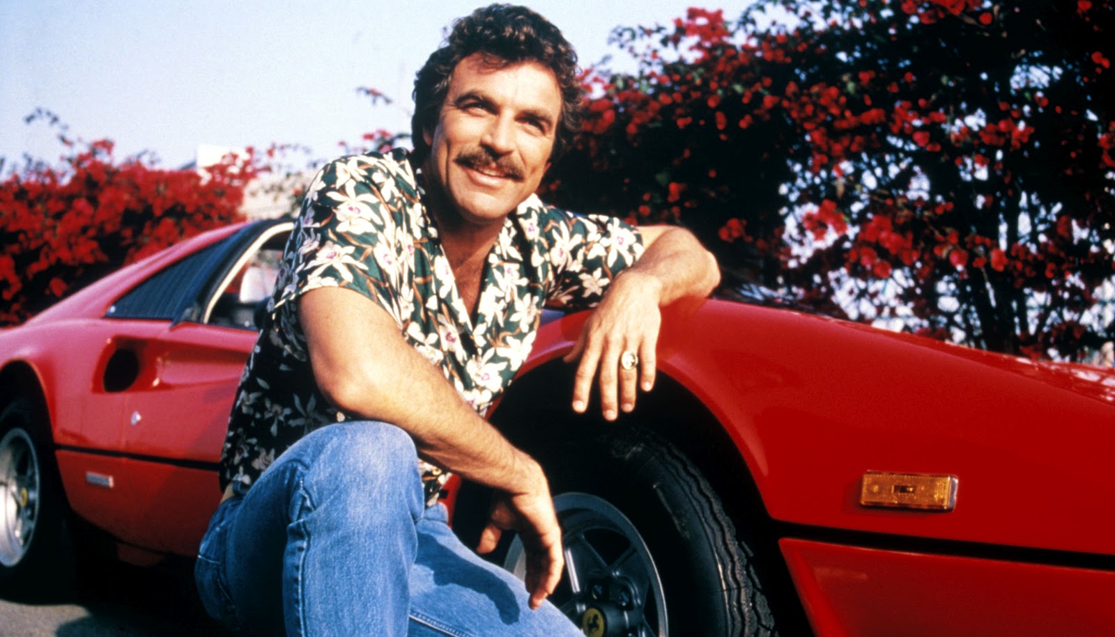 tom-selleck-magnum ferrari.jpg
