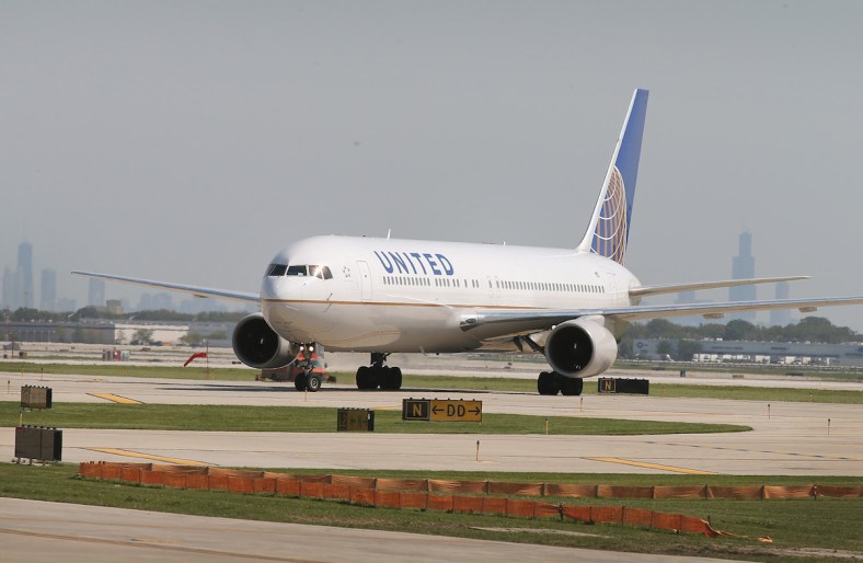 united-airlines-main