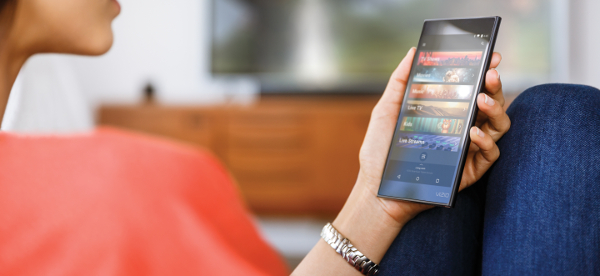 Vizio SmartCast P-Series Display tablet - close.jpg It comes with a snazzy six-inch tablet remote