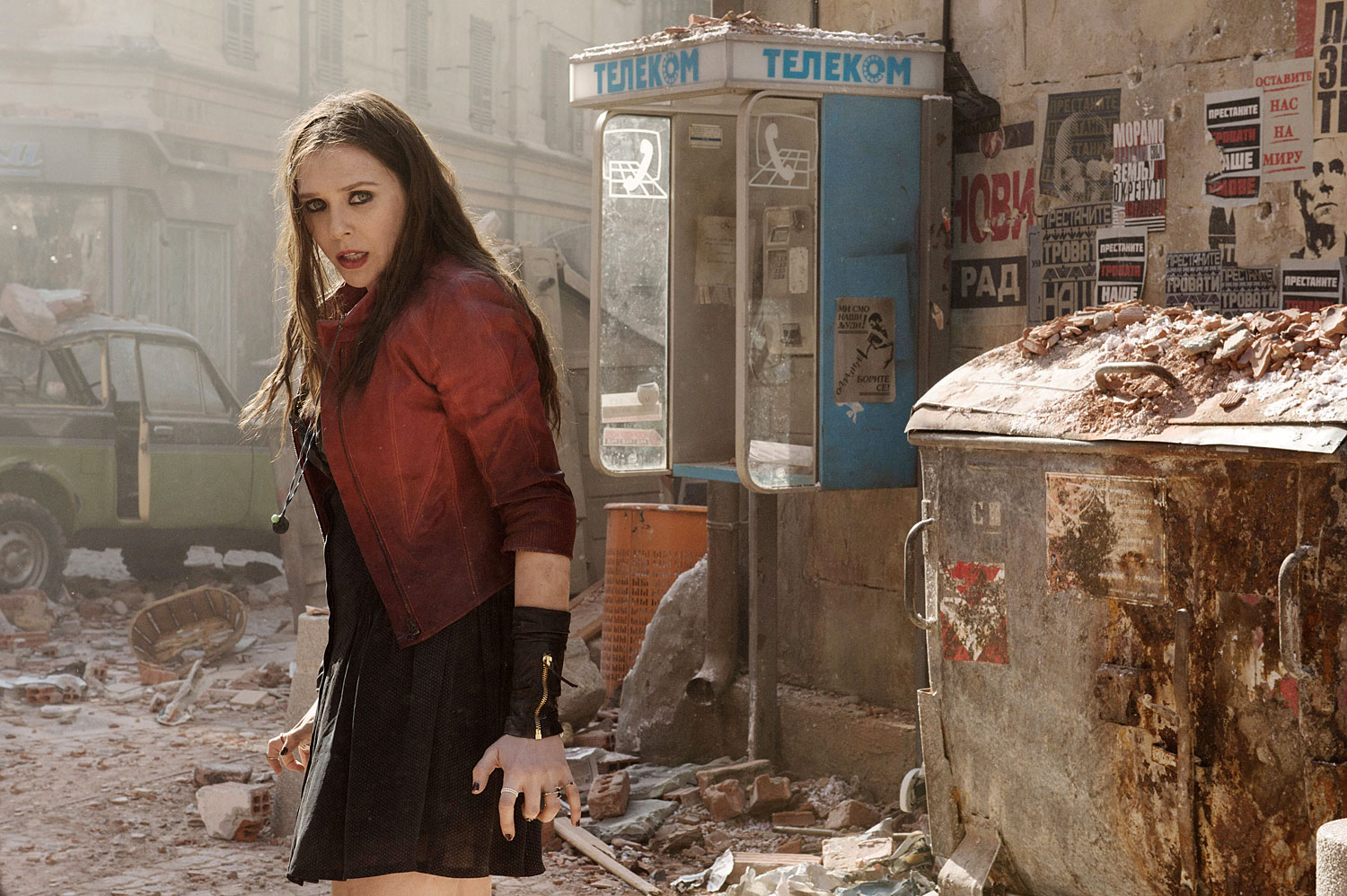 Wanda Maximoff a.k.a. Scarlet Witch (Played by Elizabeth Olsen) - The telekinetic and energy manipulating beauty can burrow deep into enemy’s minds and alter their reality to weaken them. She and her twin brother