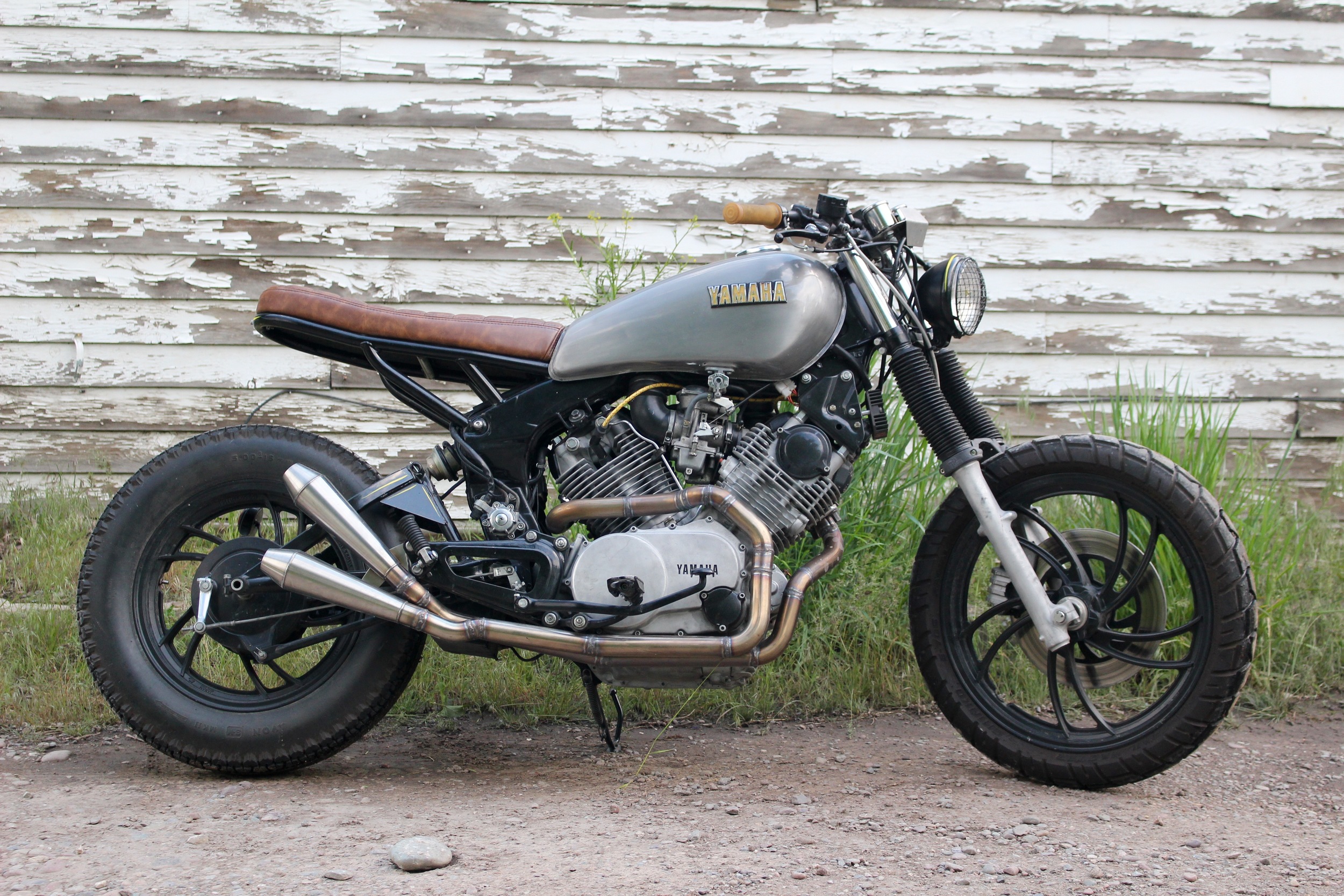 Yamaha XV750 custom