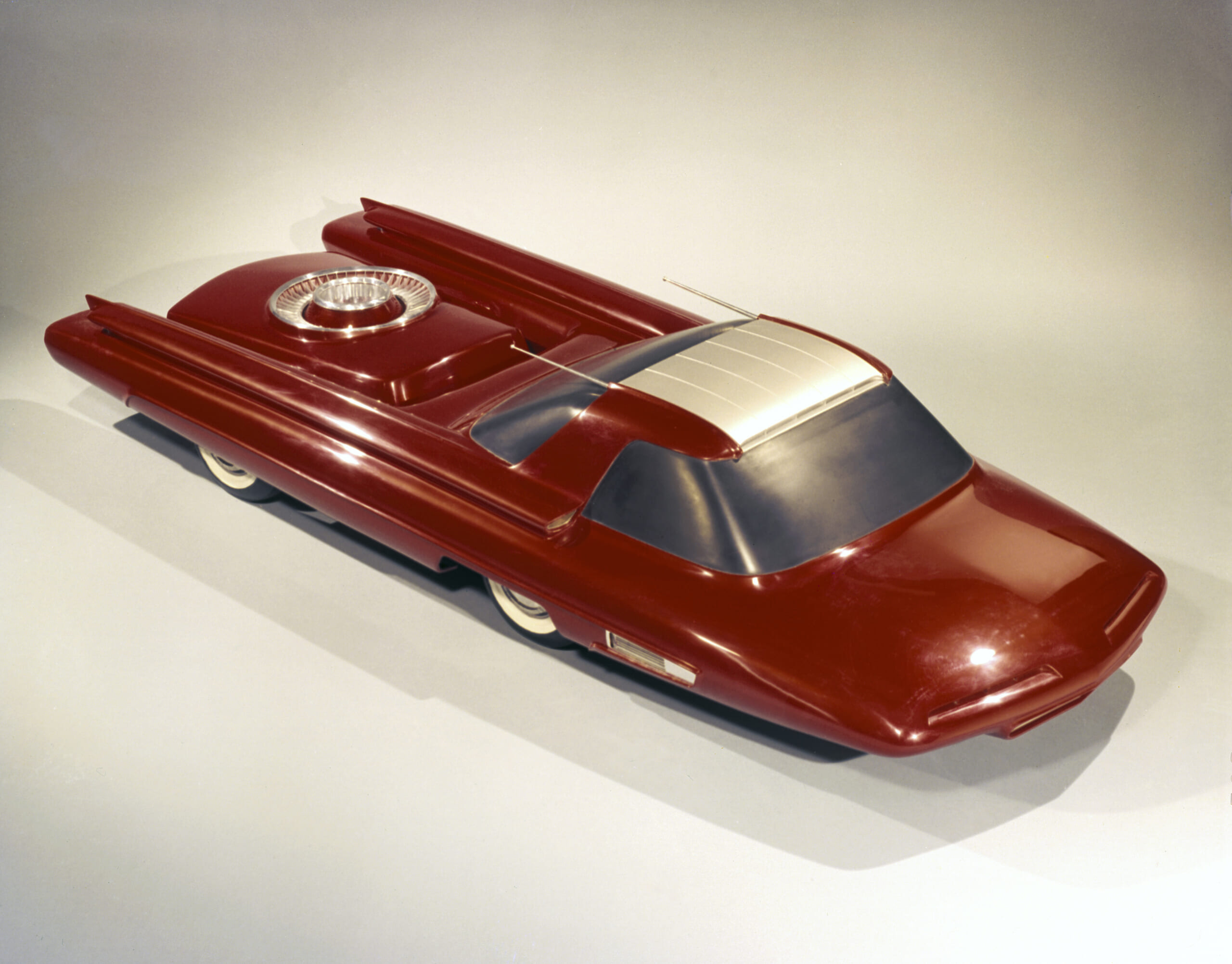 1965-Ford-Nucleon-concept-car.jpg
