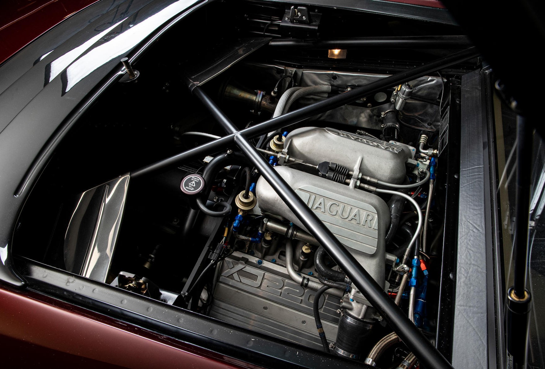 1993 Jaguar XJ220 (4)