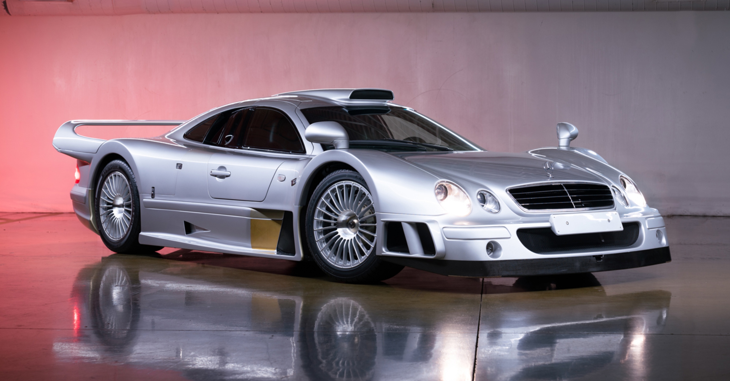 1998 Mercedes-Benz AMG CLK GTR Strassenversion Promo
