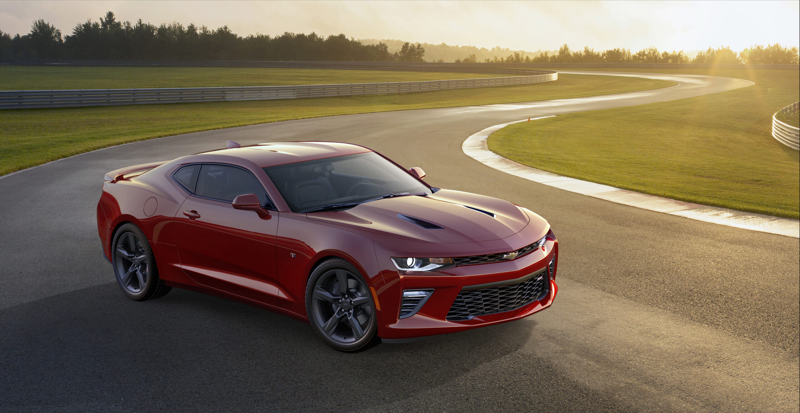 2016-Chevrolet-Camaro-SS-002.jpg