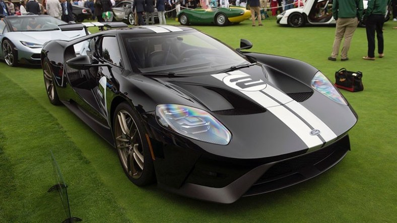 2017 Ford GT Heritage Edition 1.jpg