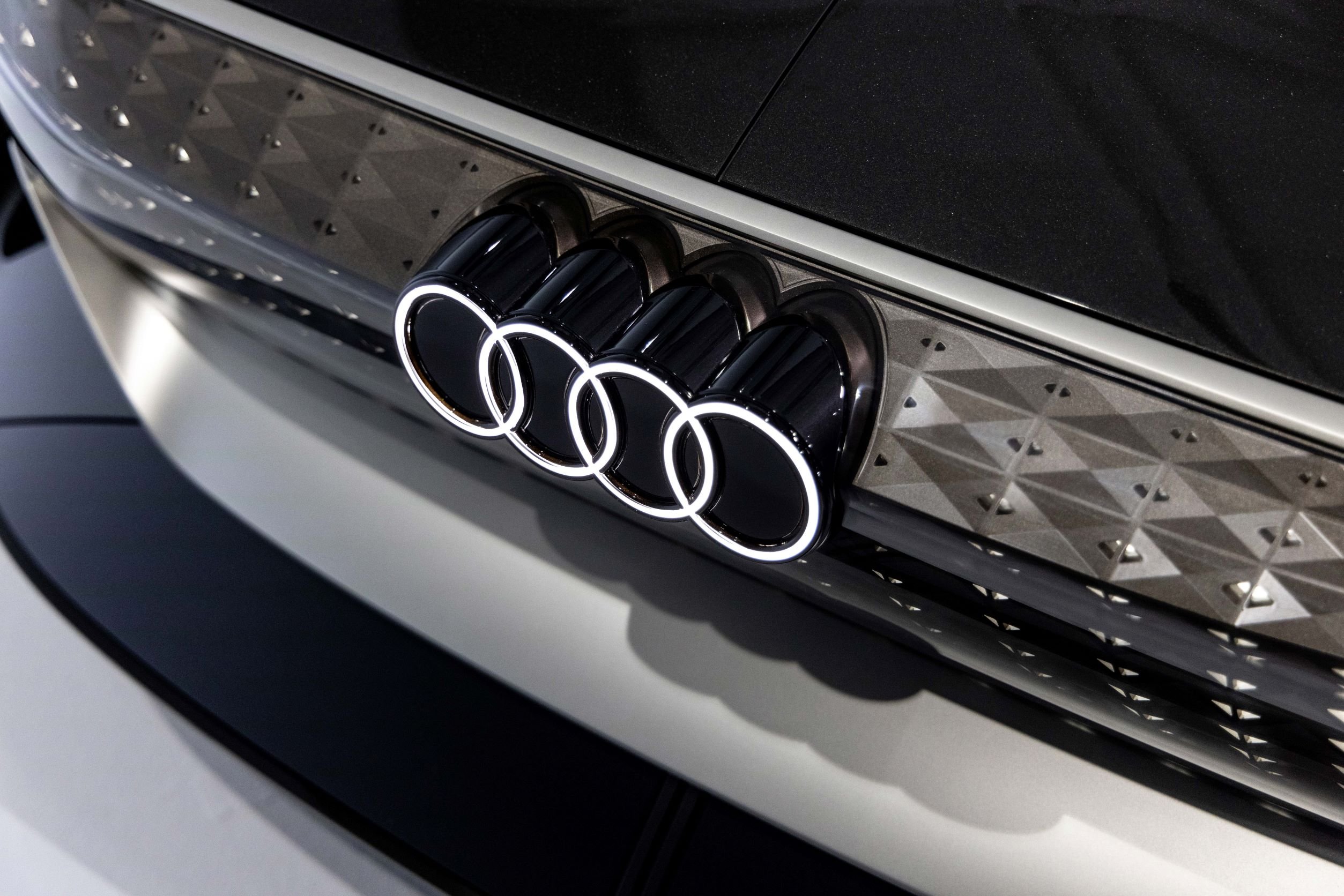 Audi Skysphere Concept (4)