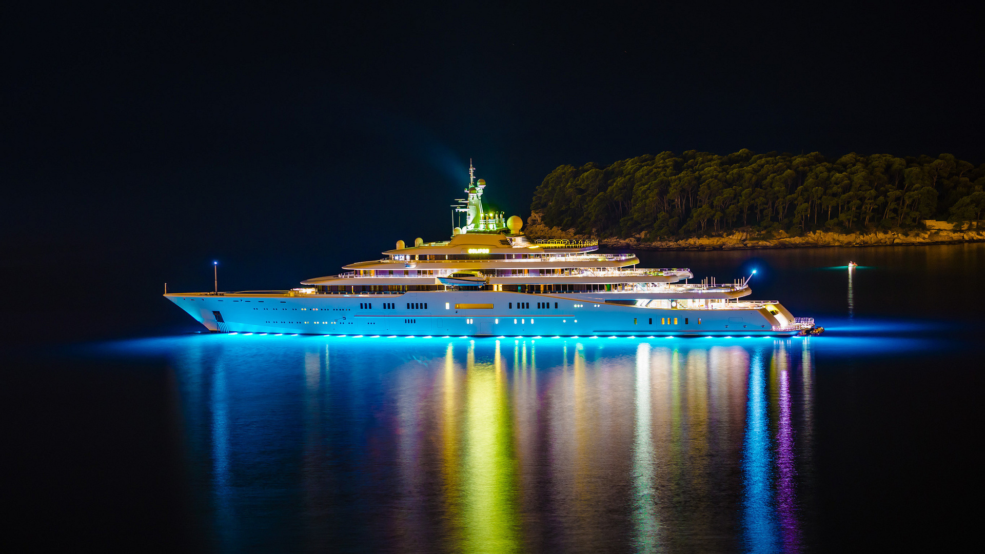 eclipse-yacht-roman-abramovic-1.jpg