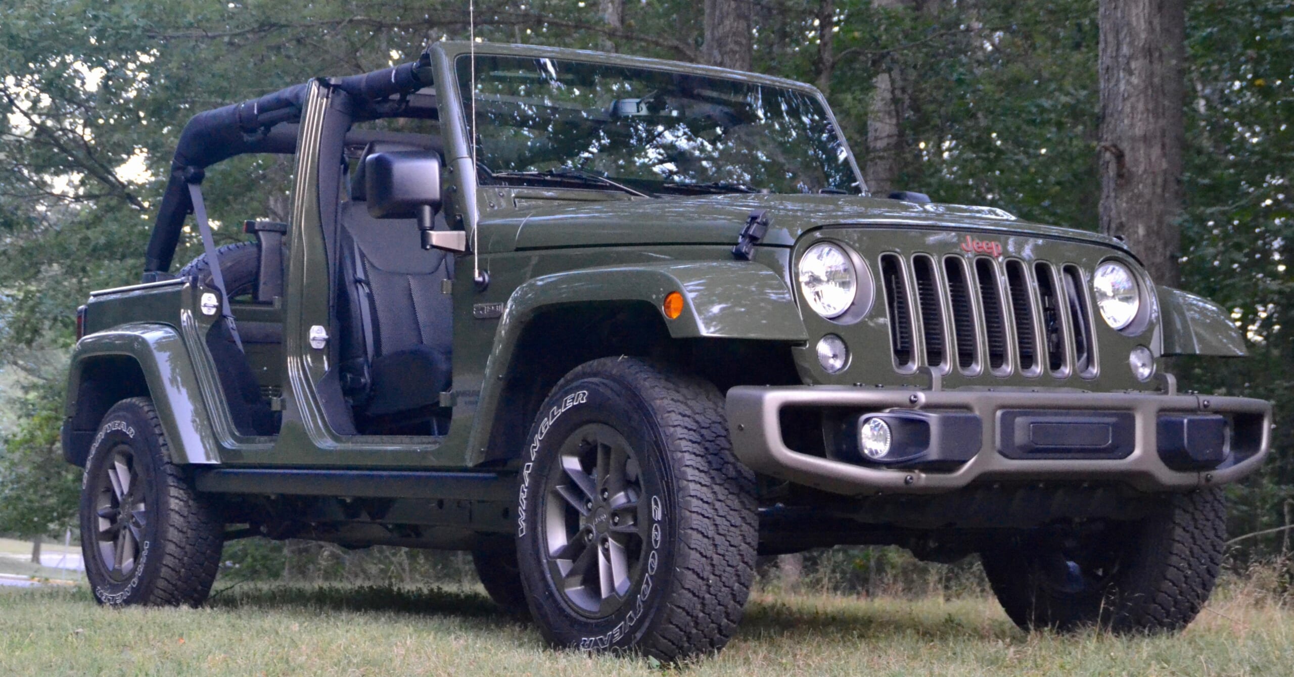 The Awesome Starts When You Peel the Roof and Doors Off Your Jeep - Maxim