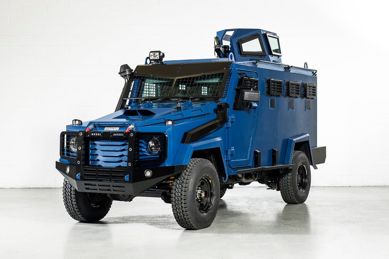 inkas-bulletproof-hudson-apc-01.jpg