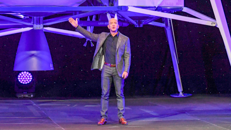 Jeff Bezos presenting Blue Origin and Blue Moon capsule.