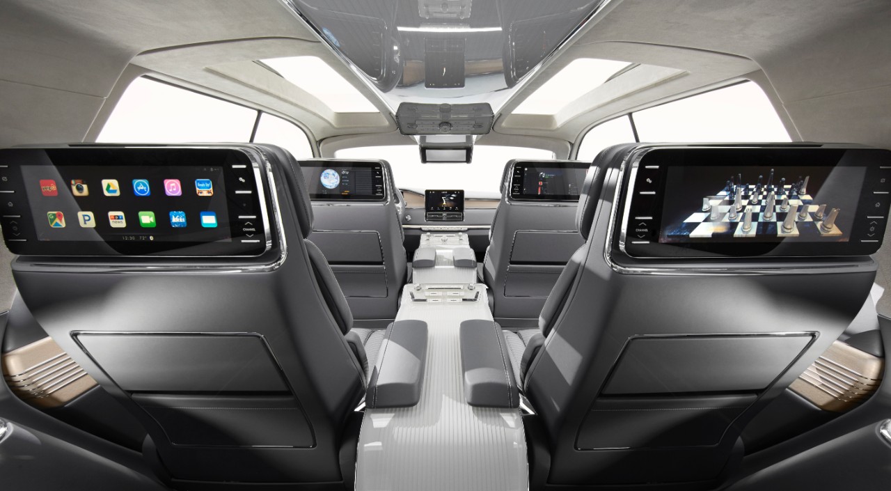 LincolnNavigatorConcept_16_HR.jpg