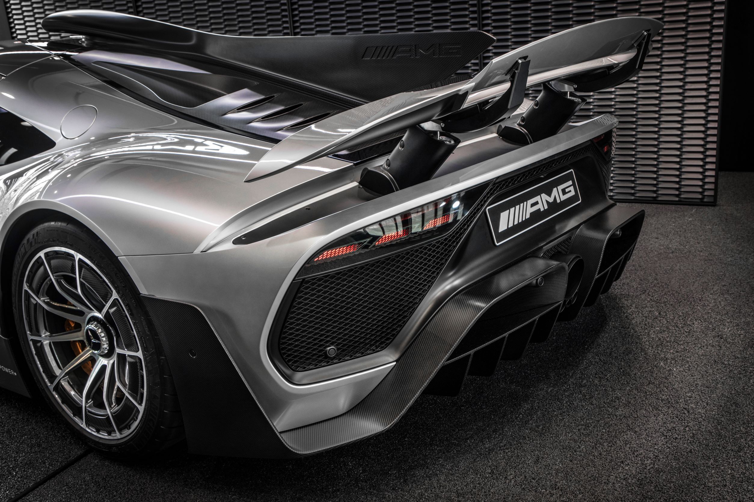 Mercedes-AMG Project ONE (5)