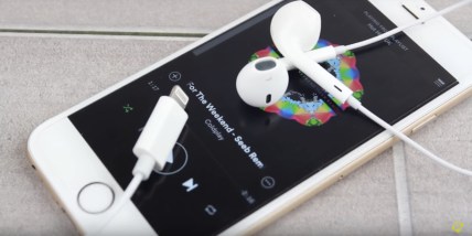 Convincing looking iPhone EarPods with a Lightning connector (Photo: MobileFun/YouTube)