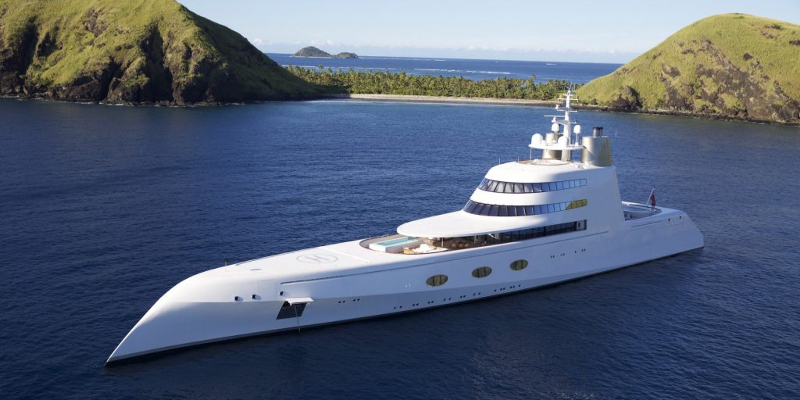 Motor Yacht A - full boat.jpg The 390-foot Motor Yacht A (Photo: y.co)