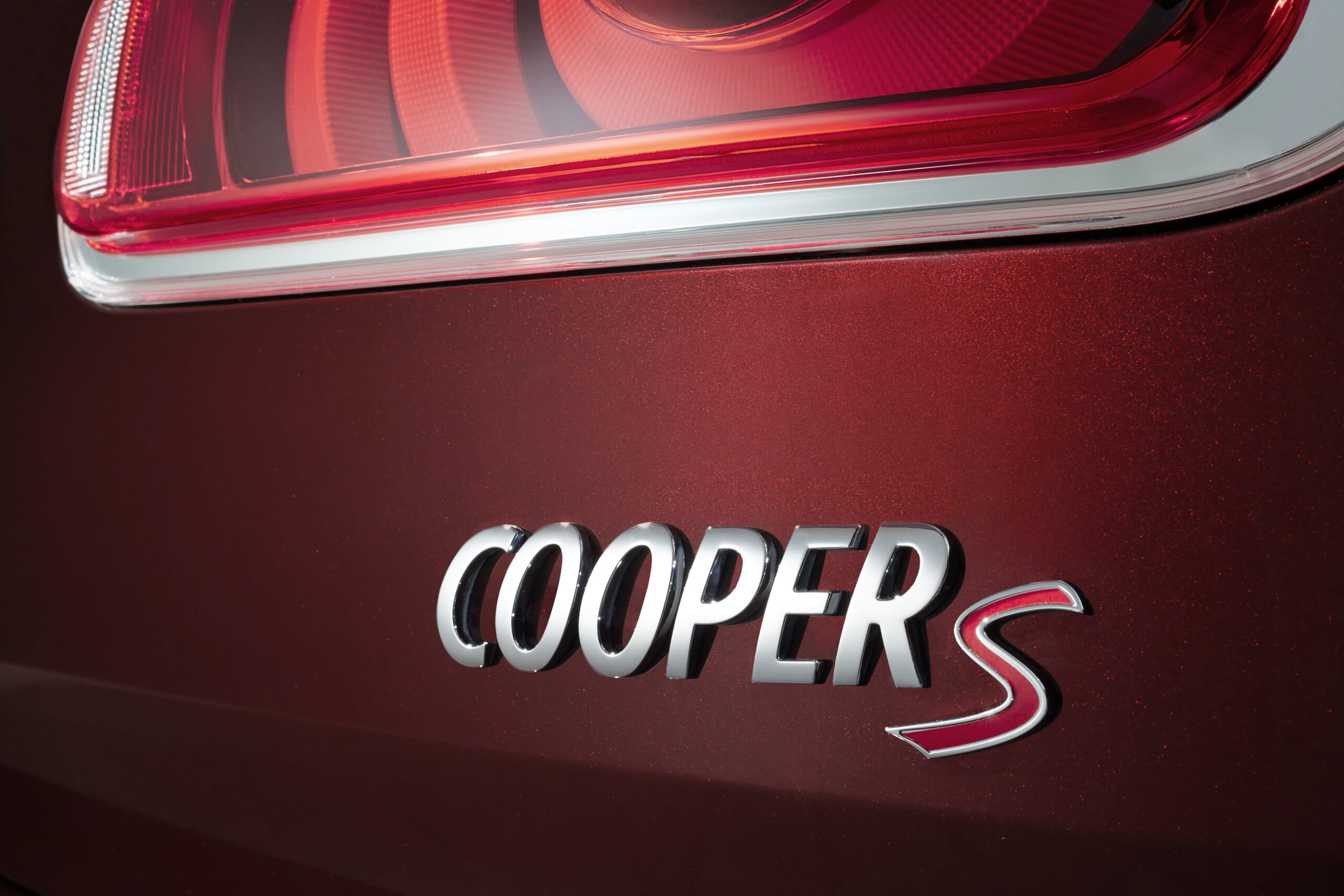 P90187445_highRes_the-new-mini-clubman.jpg