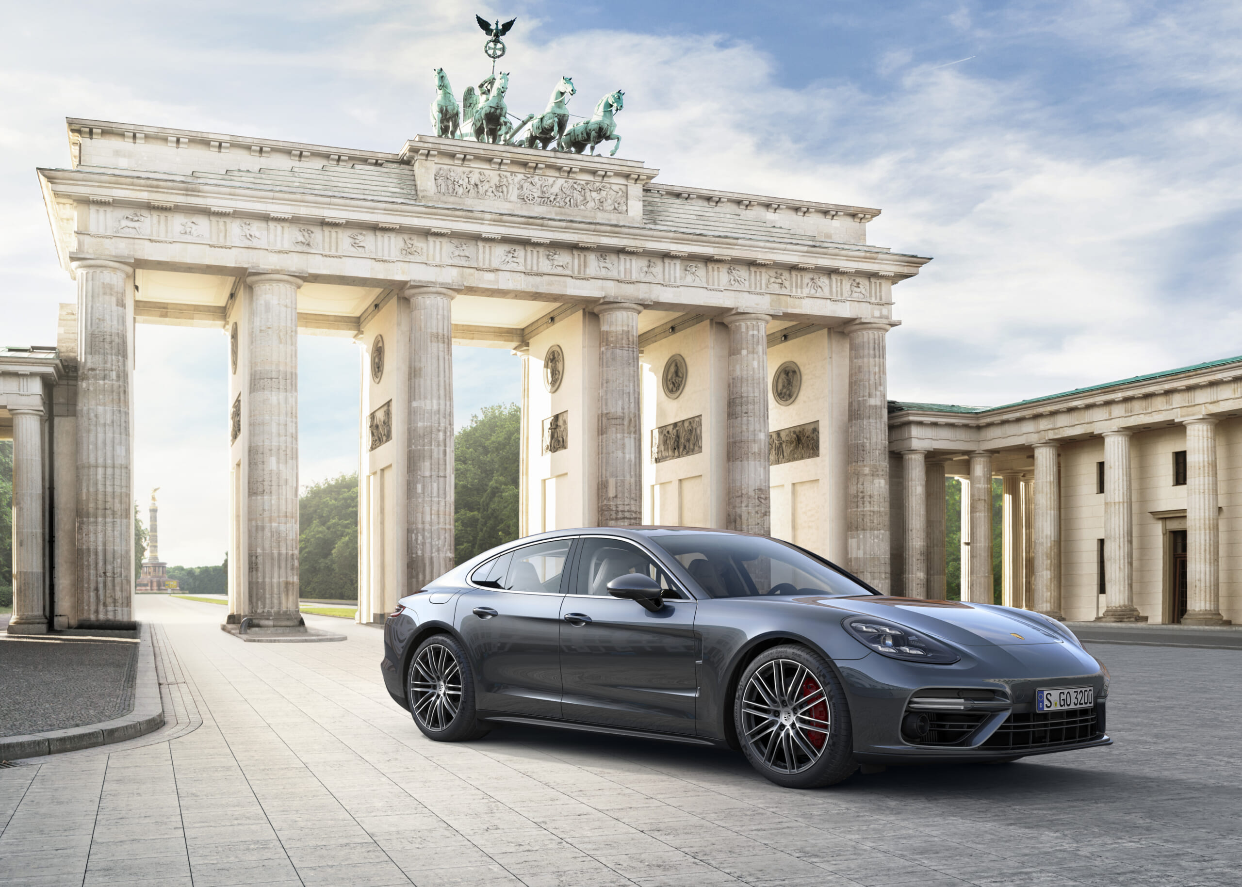 Panamera_2.jpg