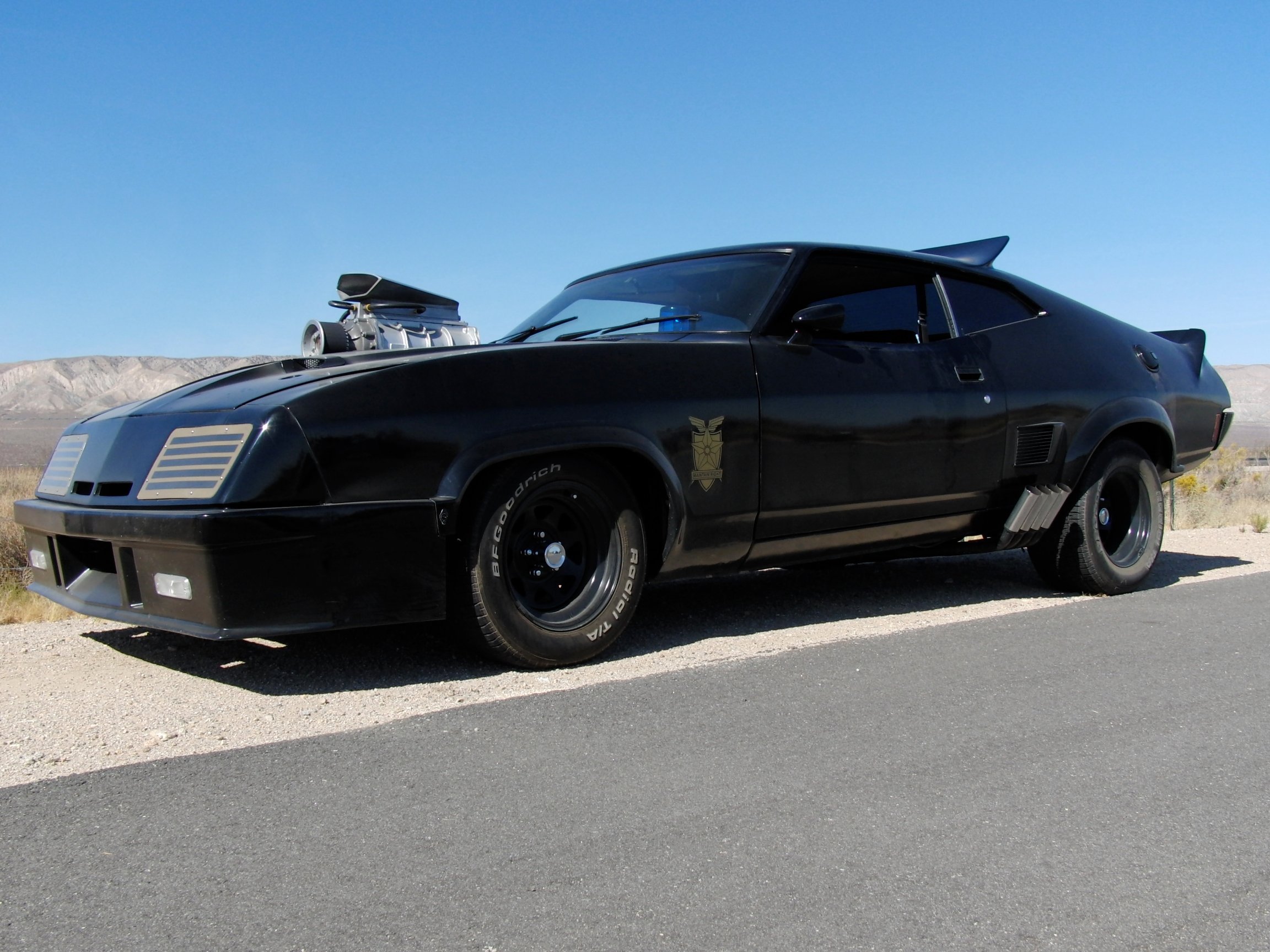 paul-c-millers-mad-max-car.jpg
