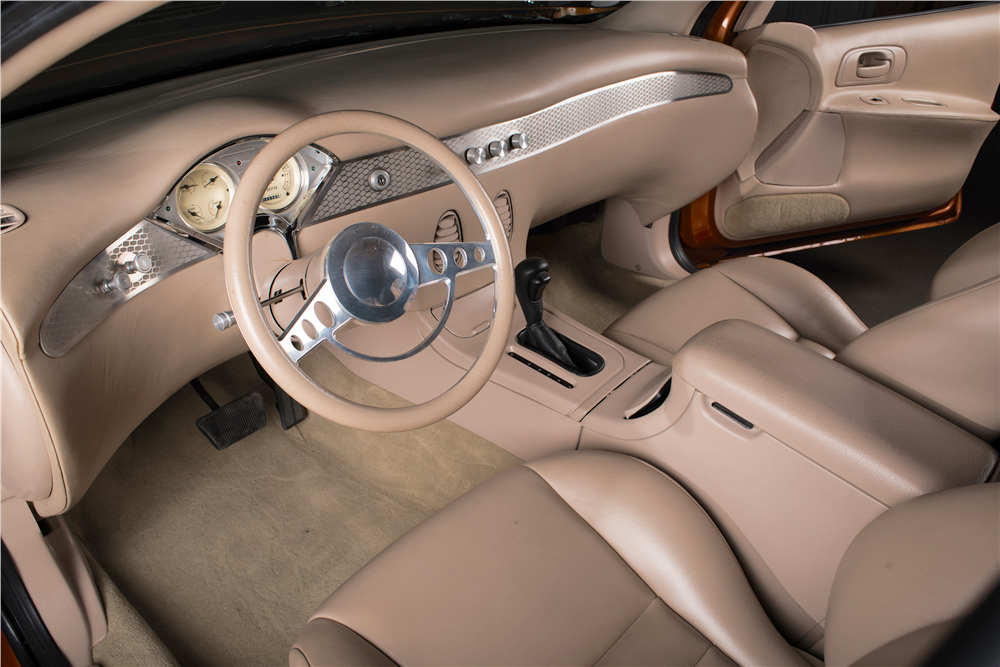 Retrolet_Interior_Web.png