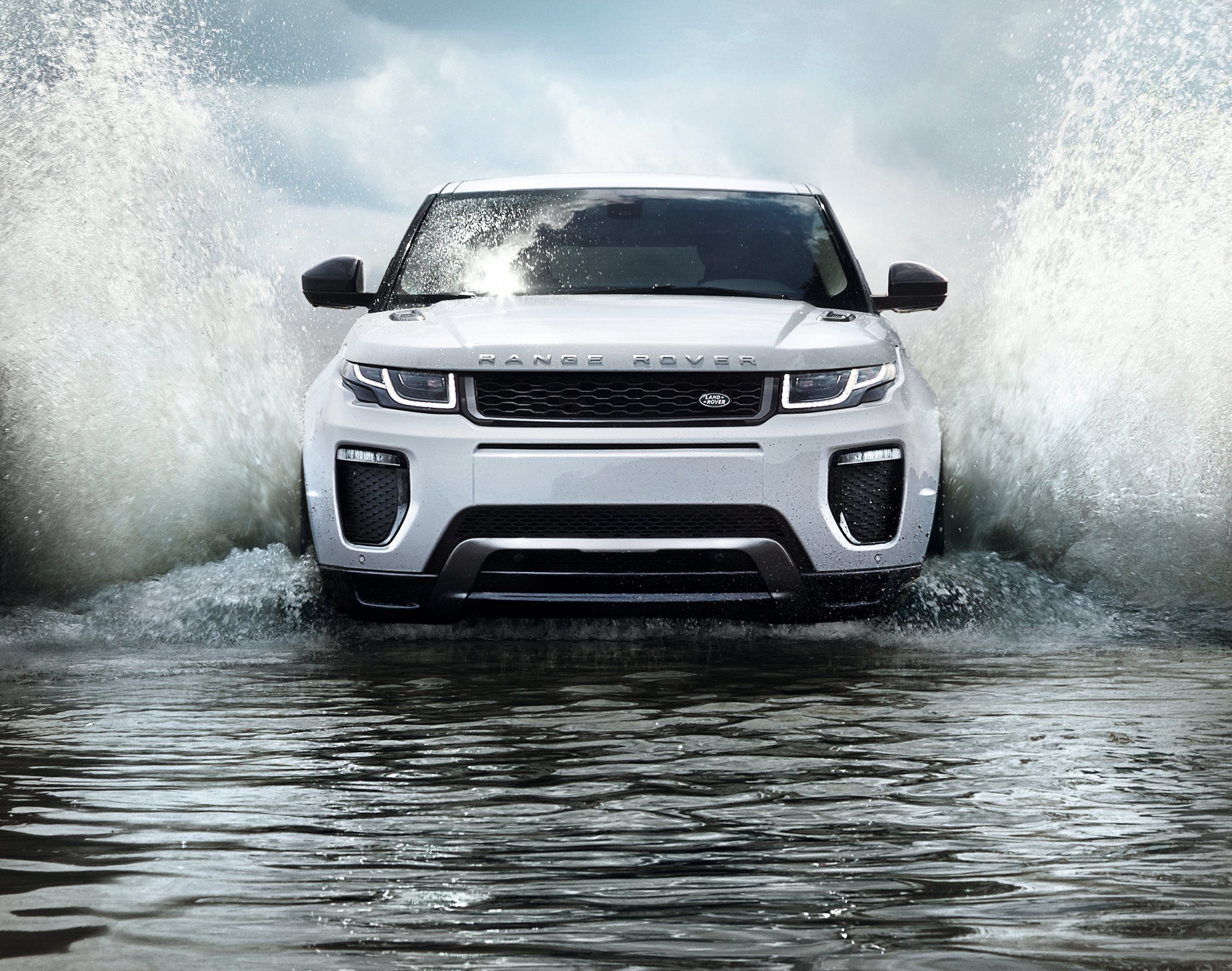 RR16MYEvoqueexterior10.jpg