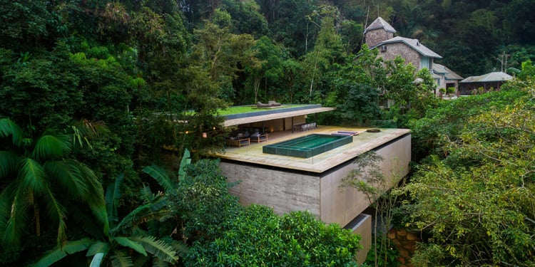 Casa Na Mata" (Jungle House) by Studio MK27 (Photo: Fernando Guerra)