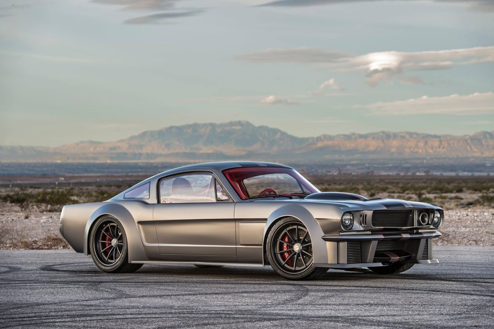 Timeless-Kustoms Mustang-4.jpg