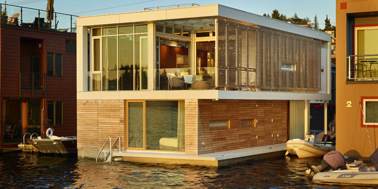Floating home on Lake Union in Seattle (Photo: Benjamin Benschneider Photography)