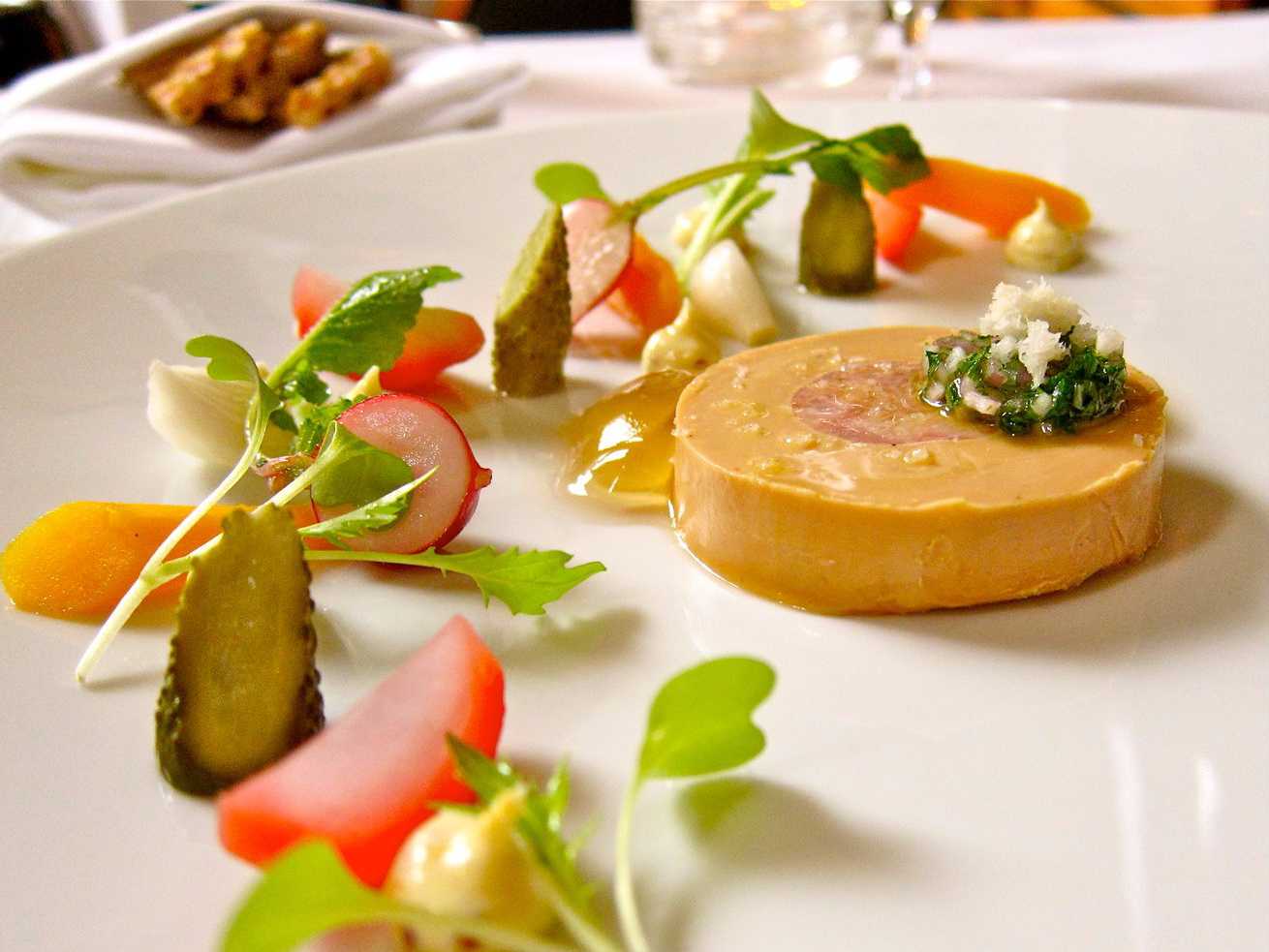 what-its-like-to-eat-a-225-per-person-3-hour-dinner-at-eleven-madison-park-the-best-restaurant-in-america.jpg