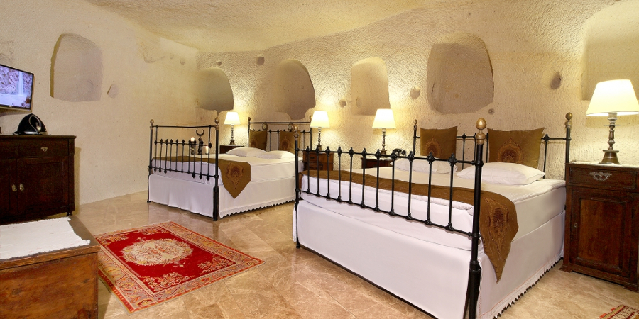 The rooms blend cave character with modern conveniences (Photo: Yunak Evleri Cappadocia)
