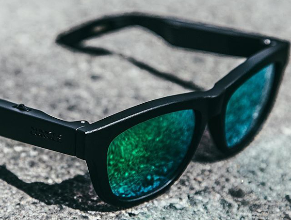 Zungle bone conduction audio sunglasses - street.jpg Call and music controls right on the frames (Photo: Zungle)
