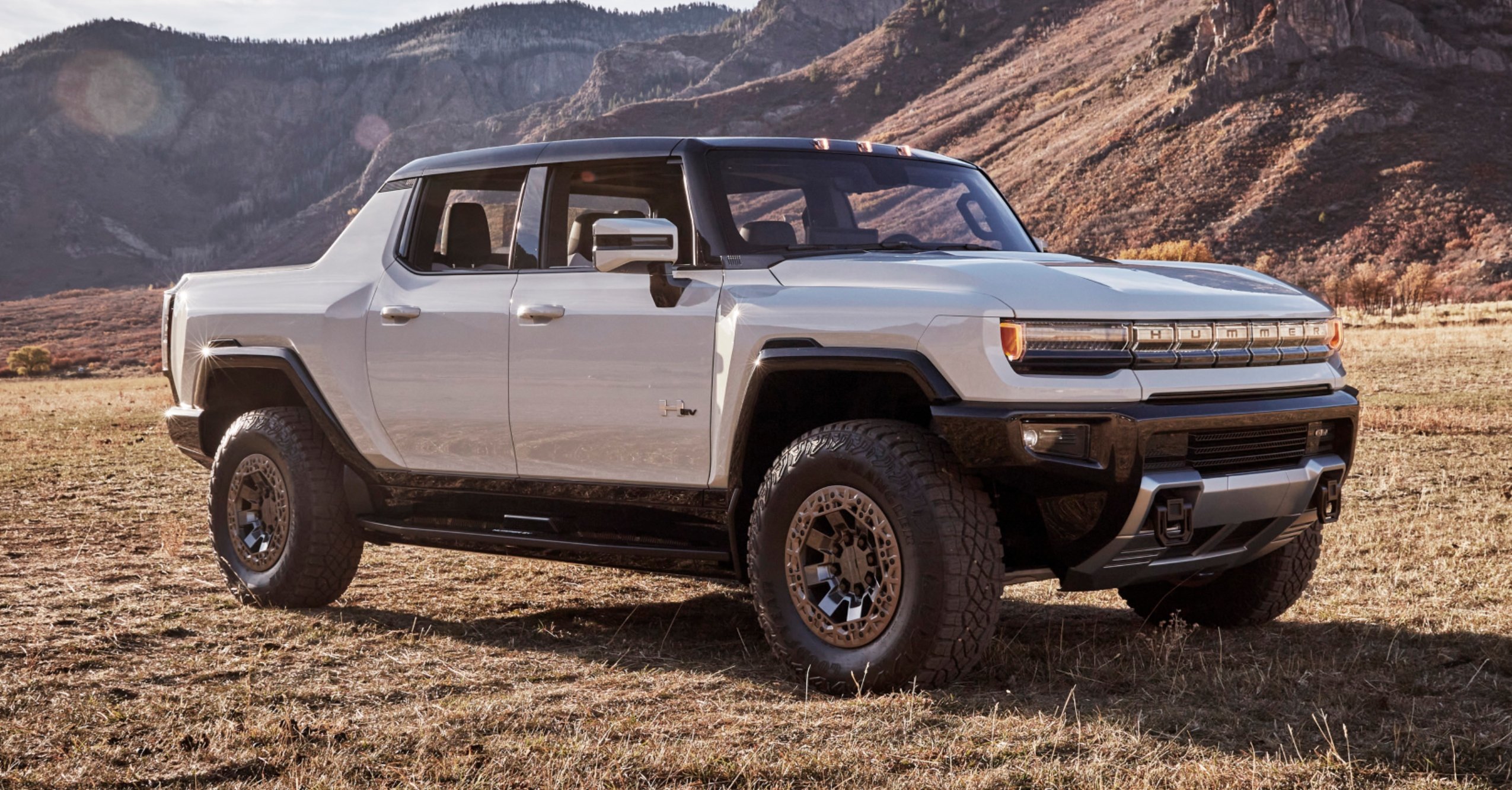 2022 GMC Hummer EV Review Big, Bad And AllElectric Maxim