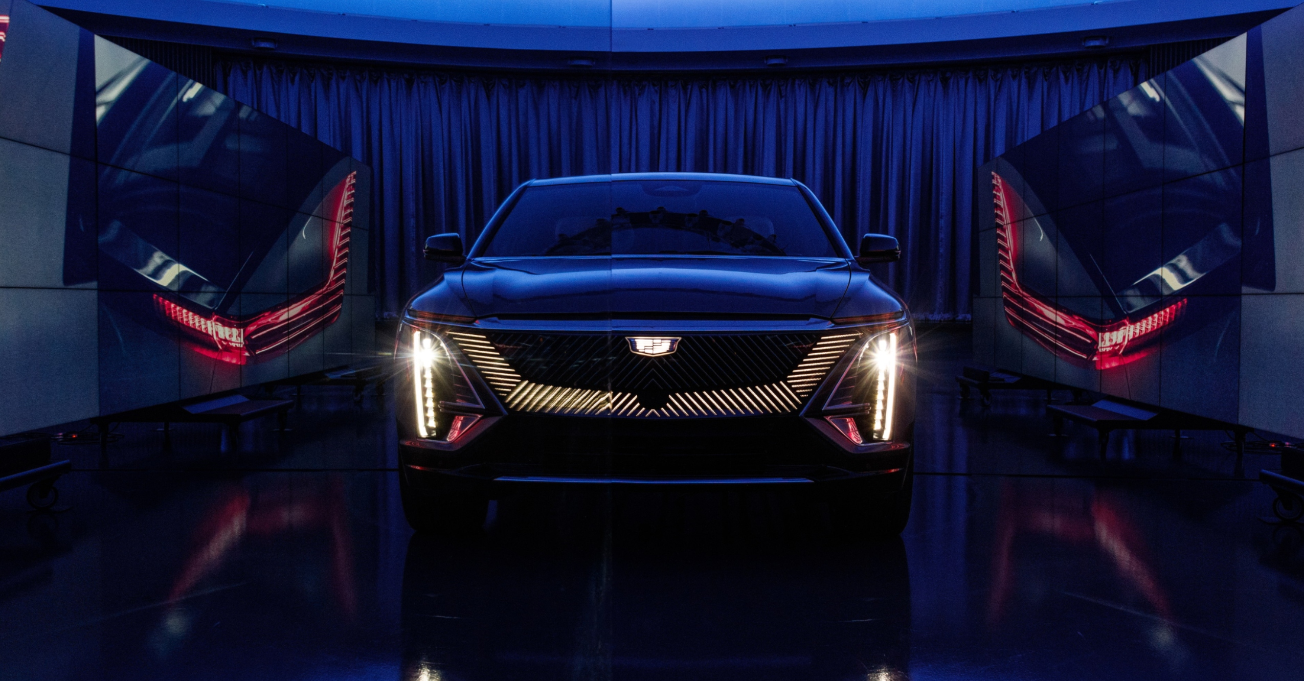 Electric Cadillac Escalade SUV Rendering Borrows Lyriq Design Motifs -  autoevolution