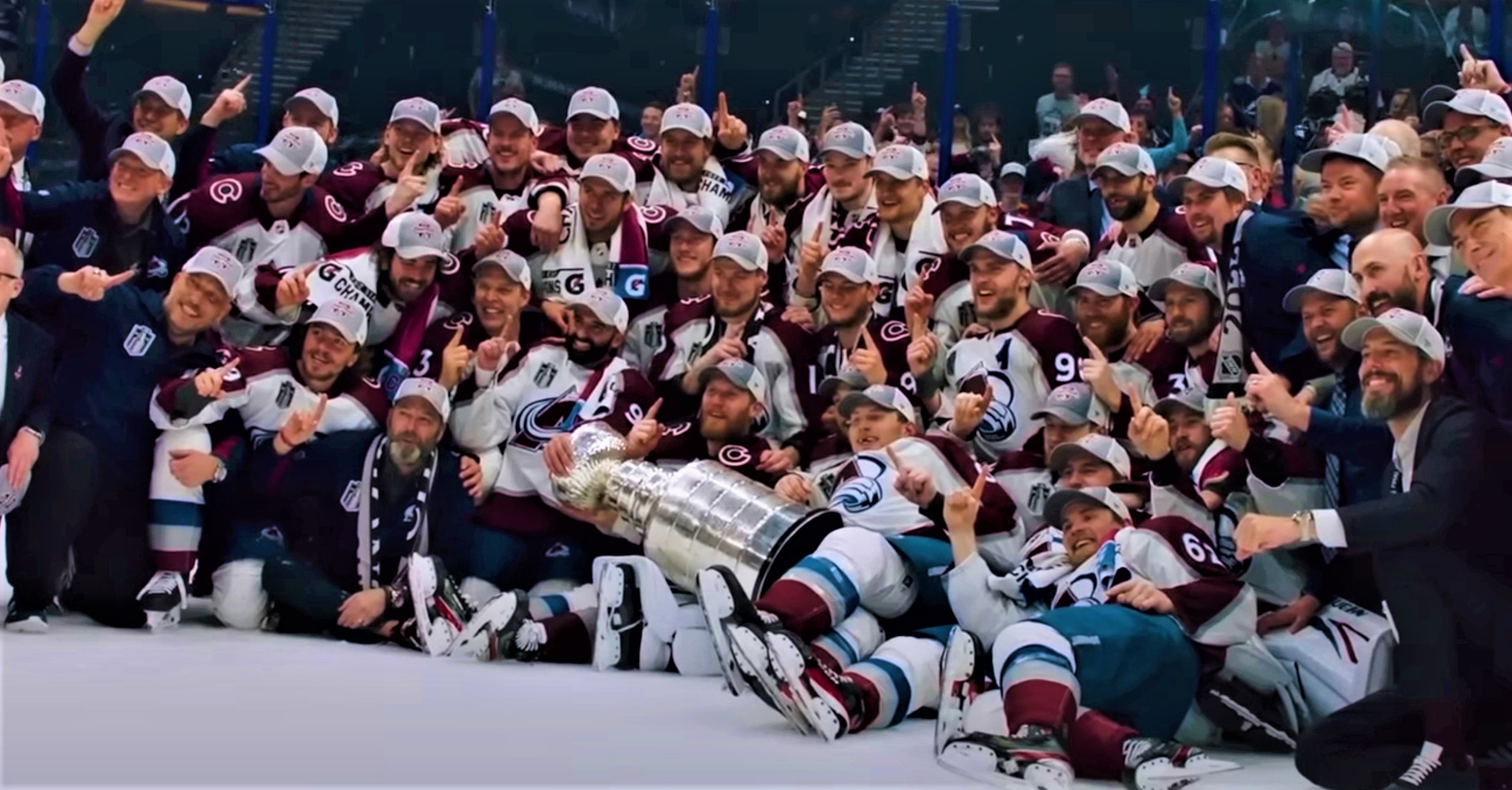 Stanley Cup: 10 best moments from the thrilling 2022 NHL playoffs