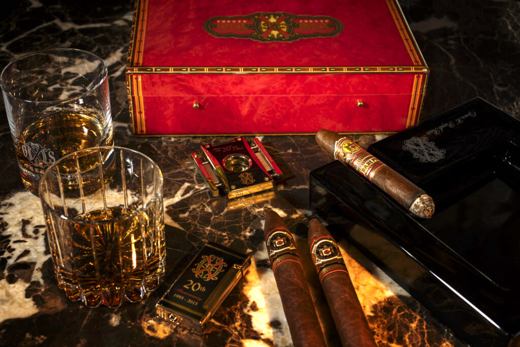 2 © Ian Spanier The Rise of Arturo Fuente's Cigar Dynasty