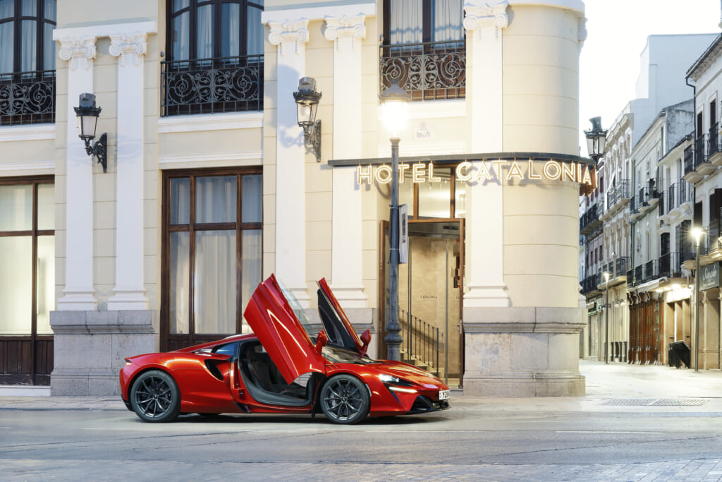 Mclaren Artura Global Test Drive 0395 How The Mclaren Artura Could Influence The Future Of Supercars