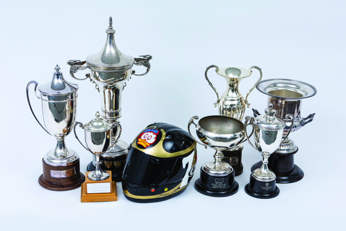 Sheene Trophies And Replica Arai Helmet How This Classic Norton Motorcycle Made Racing History