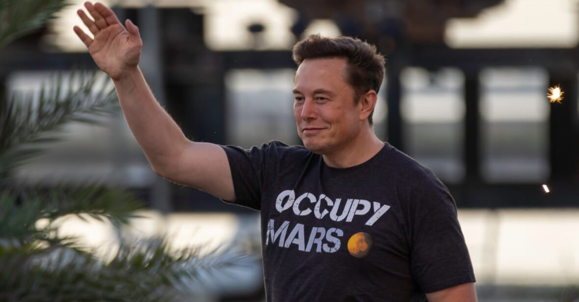 Elon Musk Promo Elon Musk Regains 'World's Richest Person' Title