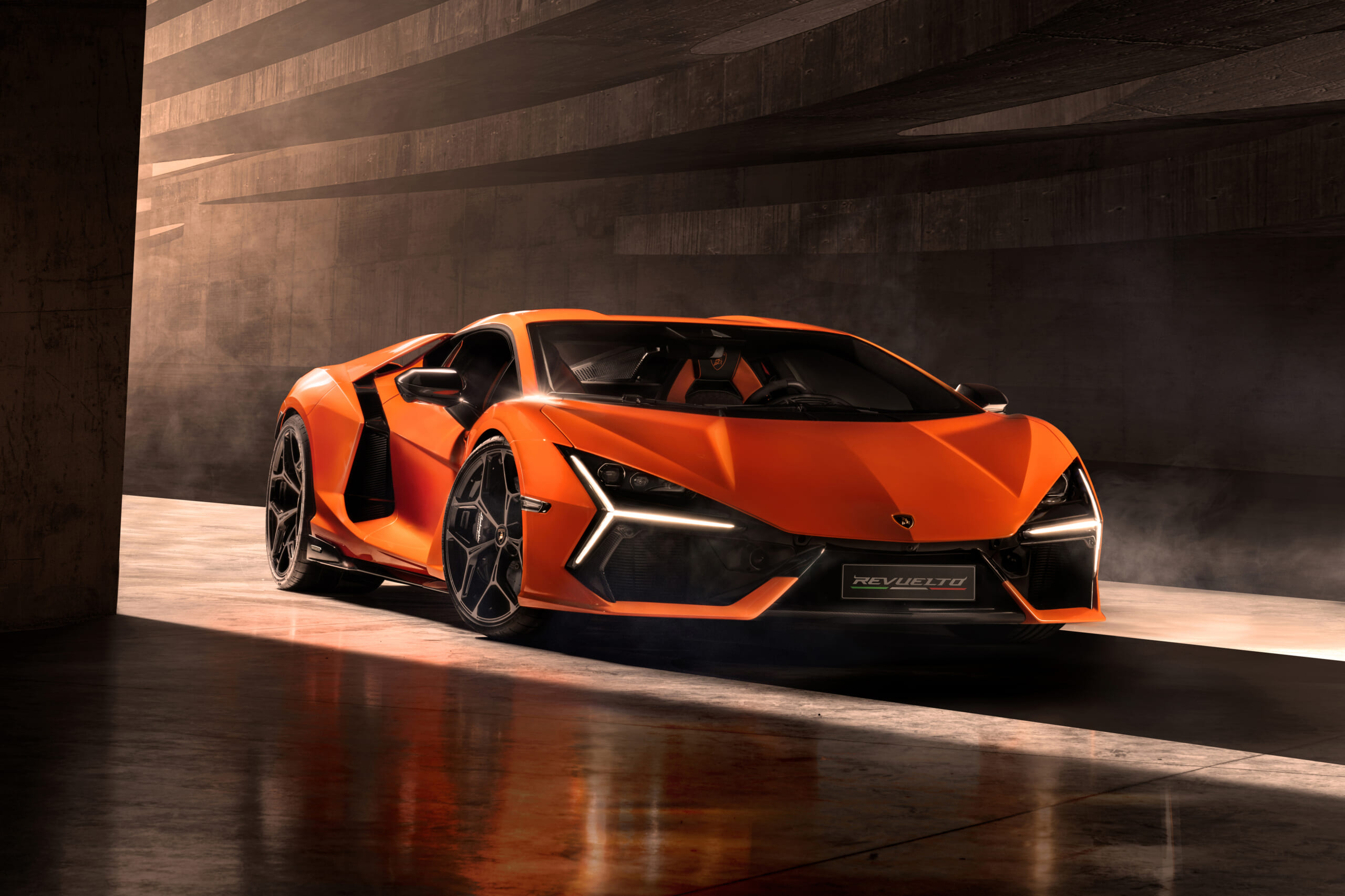 Watch The 1,001-HP Lamborghini Revuelto Scorch Nurburgring Test Track
