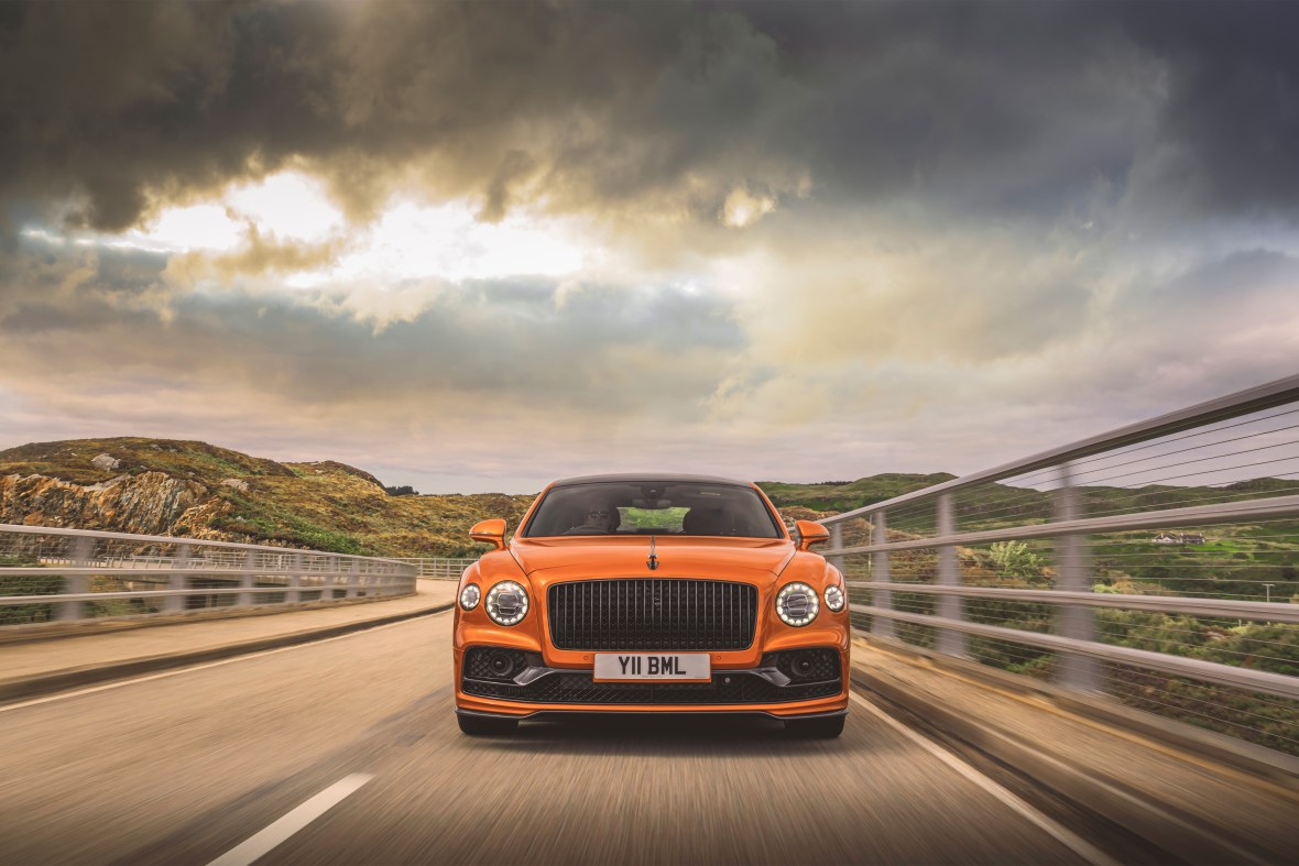 Flying Spur Speed 6 Test-Driving The 207-Mph Flying Spur Speed On The Ultimate Bentley