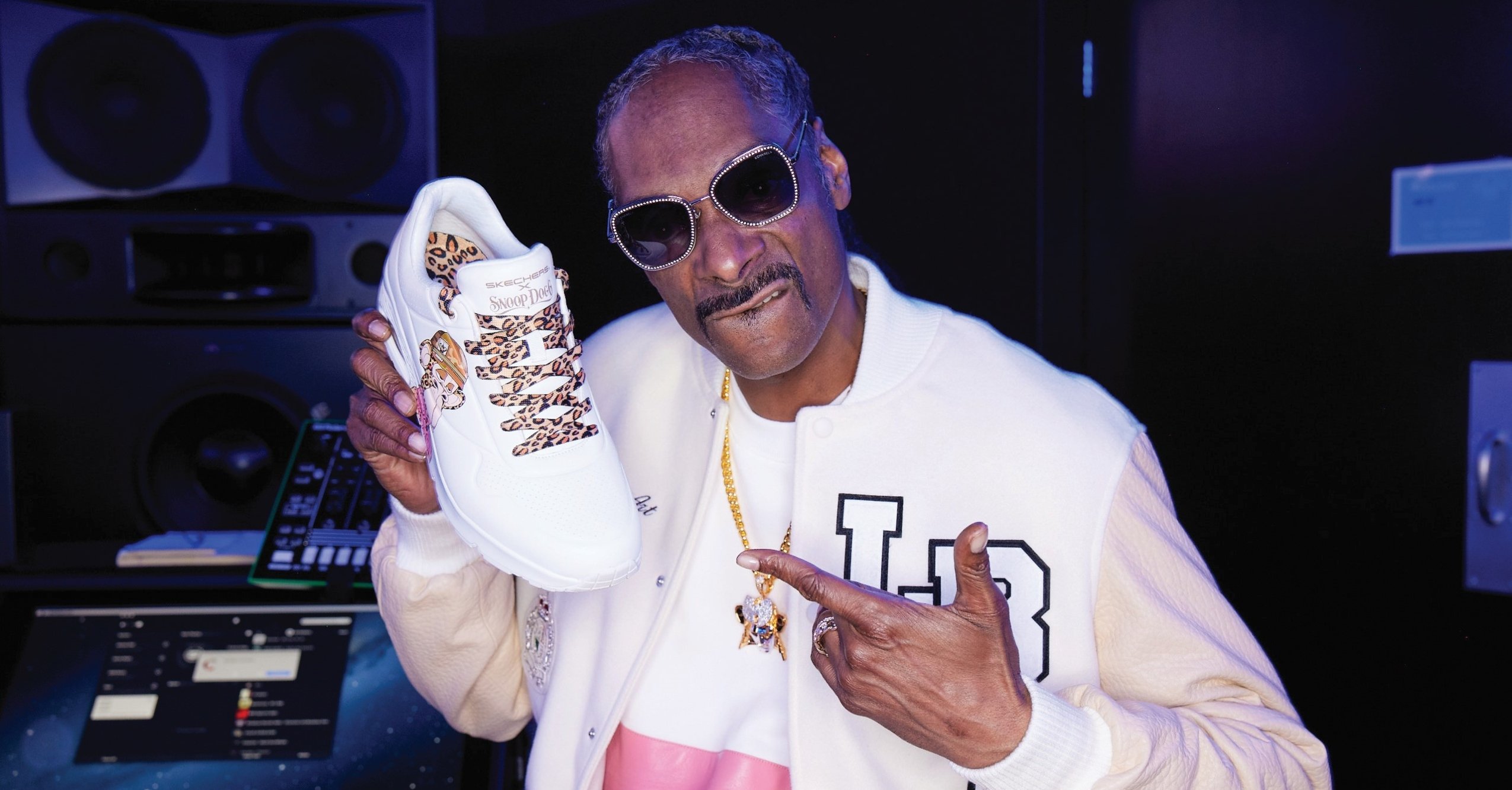 Skechers hotsell high notes