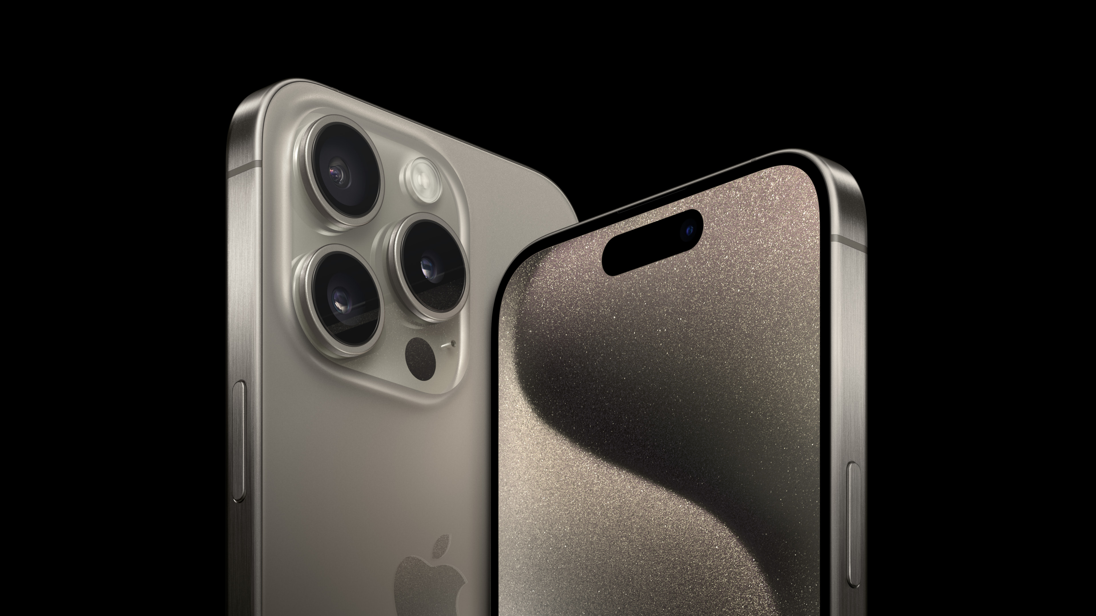 Review: Apple iPhone 15 Pro &amp; Pro Max