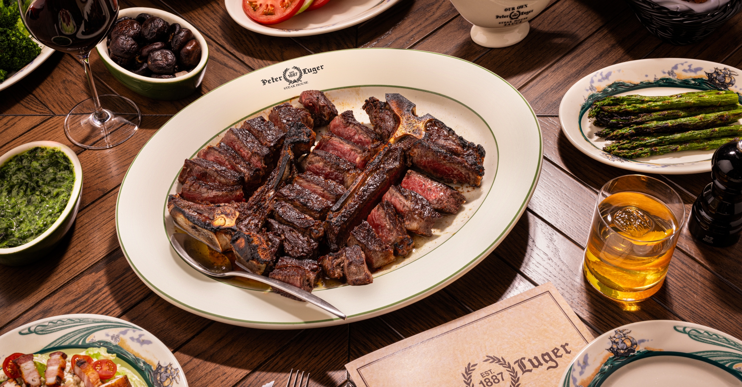 Peter Luger Steak House Las Vegas Is Basically A High-Roller Suite For Meat 