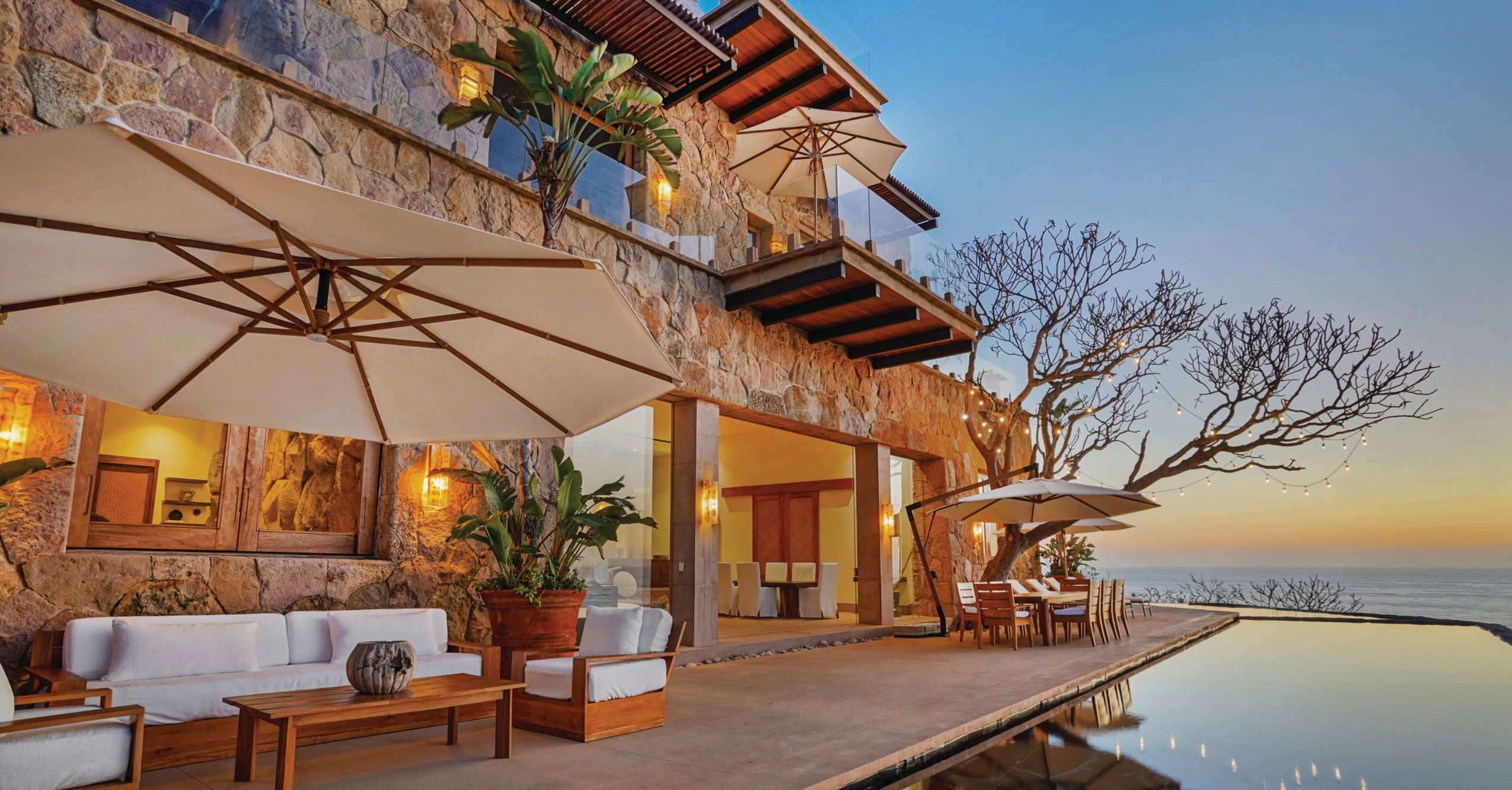 Inside the Ultra-Luxe Real Estate Market: A Look at Posh Properties