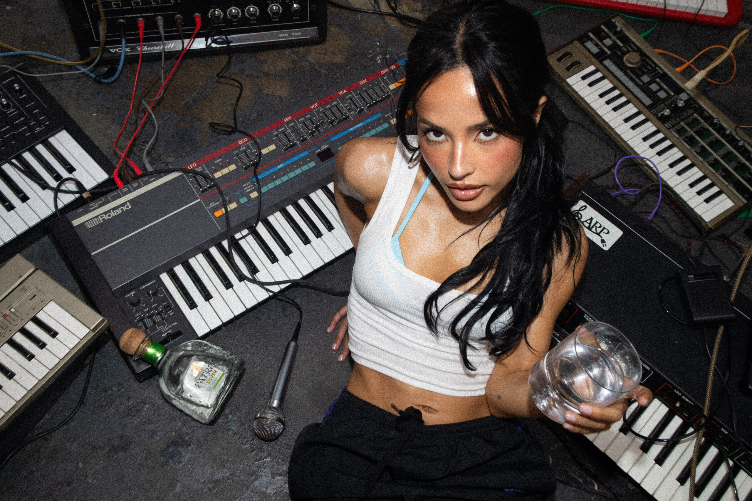 Patron Silver a Becky G představují limitovanou edici tequily s ekologickým posláním