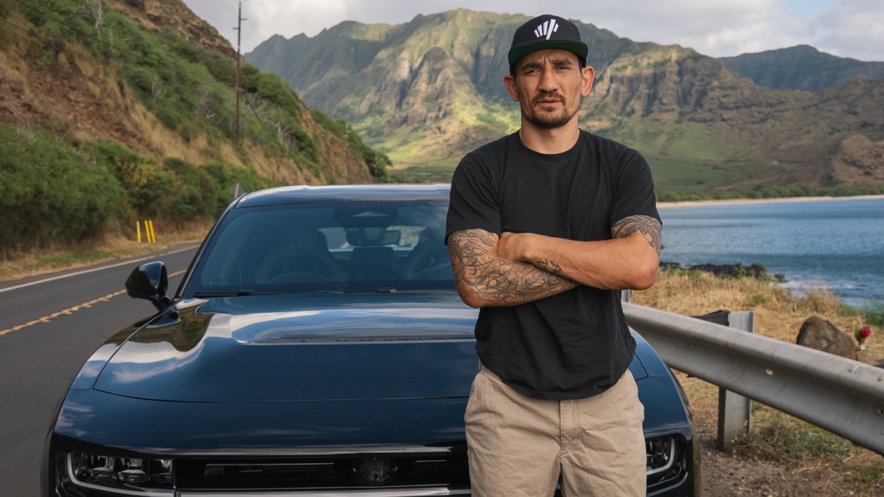 Max Holloway se chlubí raritní Dodge Chargerem: Odměna za vítězství nad McGregazorem